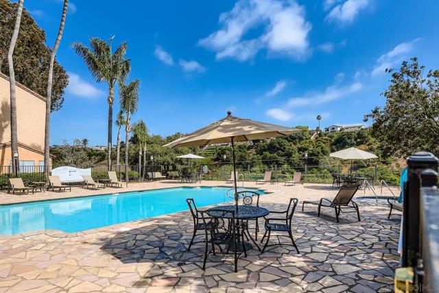 7160 Shoreline Dr, San Diego CA: https://media.crmls.org/mediaz/bba45741-be40-4b4c-8eaf-fe06ab1f77f4.jpg