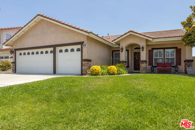 MLS# 23285191