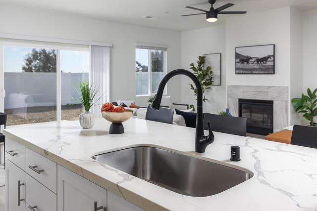 Detail Gallery Image 12 of 52 For 1609 Mauzy Way, El Cajon,  CA 92021 - 4 Beds | 3 Baths