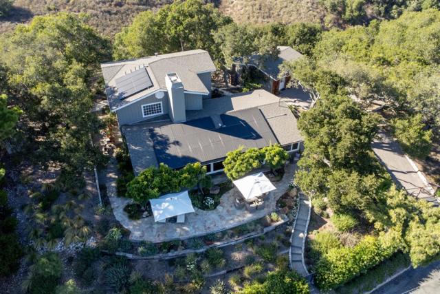 196 Laurel Drive, Carmel Valley CA: https://media.crmls.org/mediaz/bba5e5fc-e170-4bc7-9ae6-b6c4eabf18f9.jpg