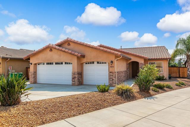 10252 Casa Ct, Santee CA: https://media.crmls.org/mediaz/bba65da4-cbe2-443d-b0a7-d1b5478f820e.jpg