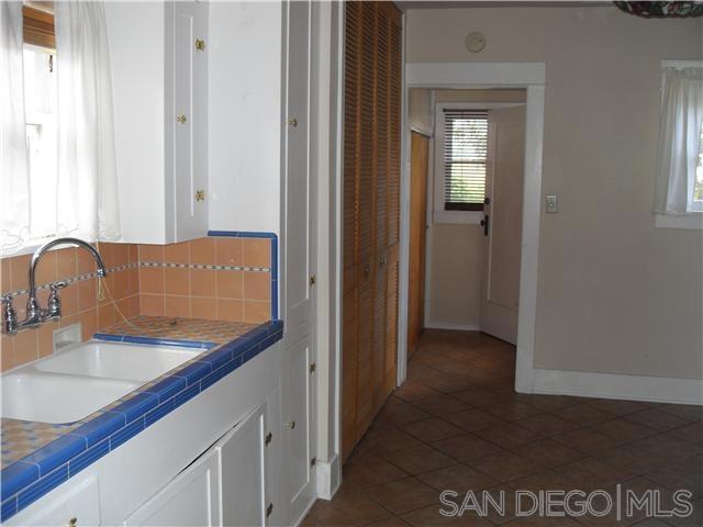 3632 Dwight Street - photo 3