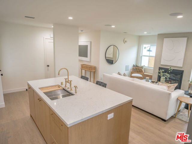 Image 11 of 67 For 5817 Alviso Avenue
