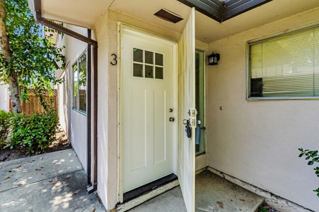 4643 Capay Drive, San Jose CA: https://media.crmls.org/mediaz/bba7d57a-1fb0-464c-882d-bfc8b4eade0b.jpg