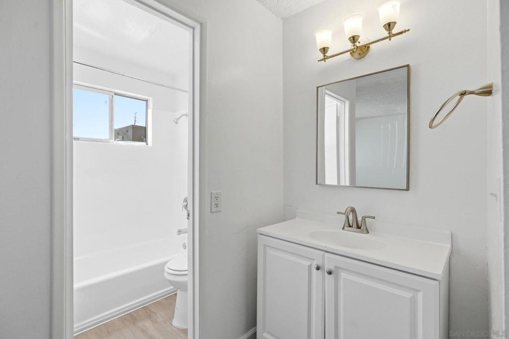MLS #260012698SD image #10