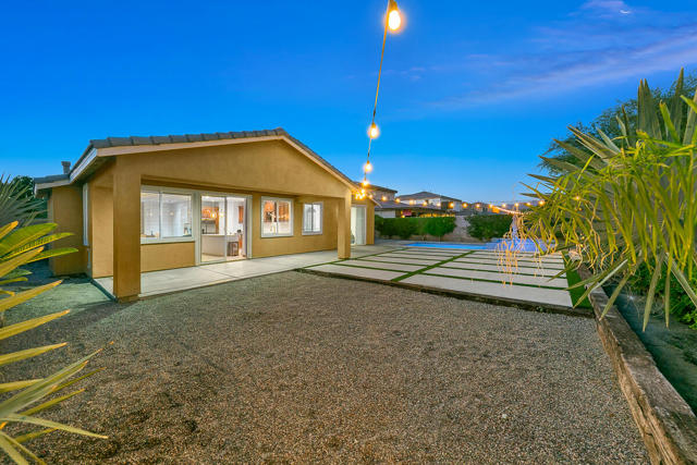 43820 Cape Cod Court, Indio CA: https://media.crmls.org/mediaz/bba844f2-31f1-42b6-bf65-9f1167a9f2a0.jpg