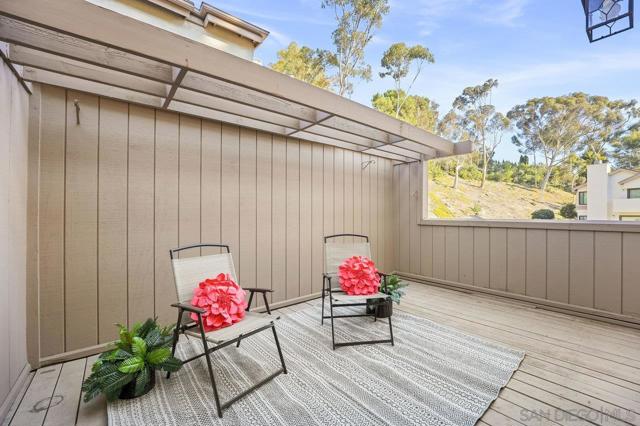 Image 9 of 26 For 2772 Ariane Dr  70