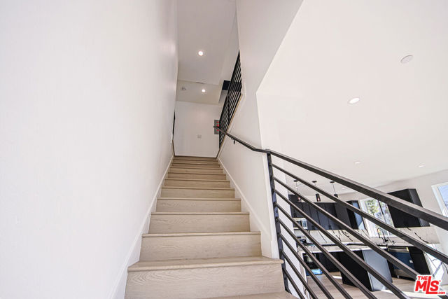 5709 Auckland Avenue, North Hollywood CA: https://media.crmls.org/mediaz/bba8a9ba-5070-43f2-b17c-146ca0b6bd3d.jpg