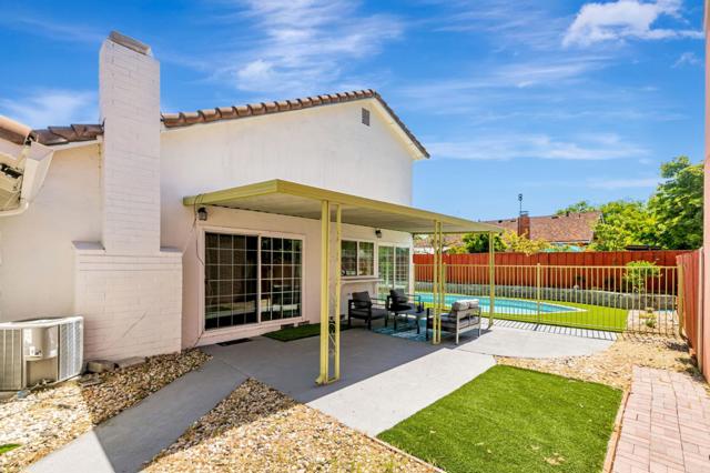 1832 Loch Ness Way, San Jose CA: https://media.crmls.org/mediaz/bba8c115-11bc-4cf4-91d3-0f74a45375a3.jpg