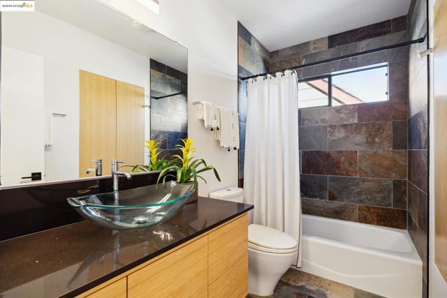 935 Hillside Ave, Albany CA: https://media.crmls.org/mediaz/bba8da74-d8d2-4798-950b-24c6d25c9536.jpg