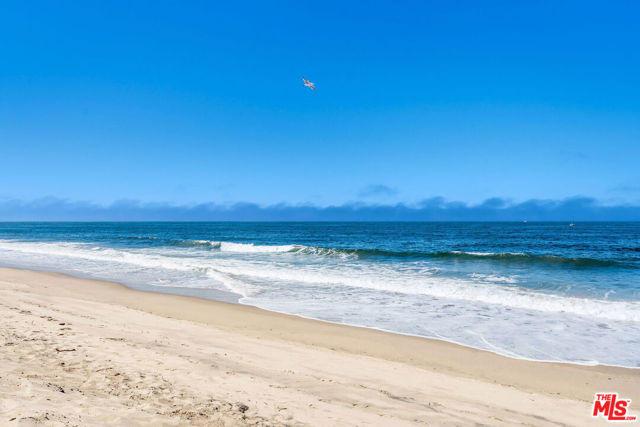 8221 Delgany Avenue, Playa del Rey CA: https://media.crmls.org/mediaz/bba979e3-9549-4310-a05e-698578edb79e.jpg
