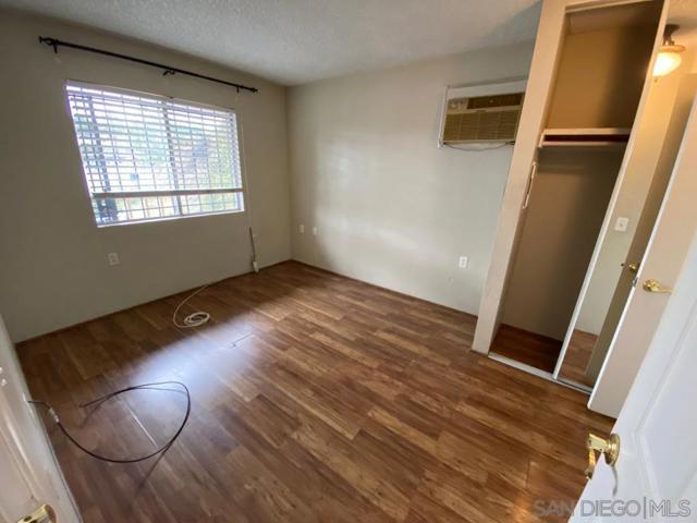 6670 University Ave, San Diego CA: https://media.crmls.org/mediaz/bba9b493-bc08-4cd2-a8cd-27a90a503557.jpg