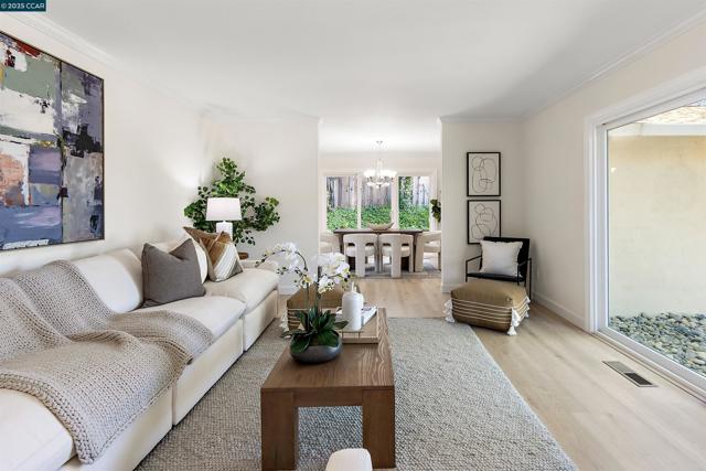 59 Shuey Dr, Moraga CA: https://media.crmls.org/mediaz/bba9b6ed-db4e-4475-ba63-d8731fbbf190.jpg