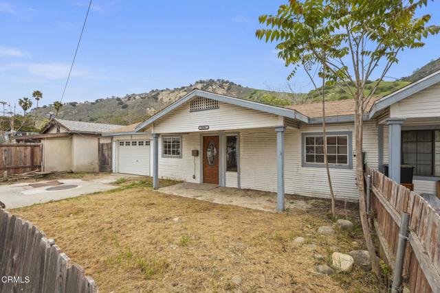 8590 N Ventura Avenue, Ventura CA: https://media.crmls.org/mediaz/bba9e4c2-3343-42d1-b345-dbfbeb623838.jpg