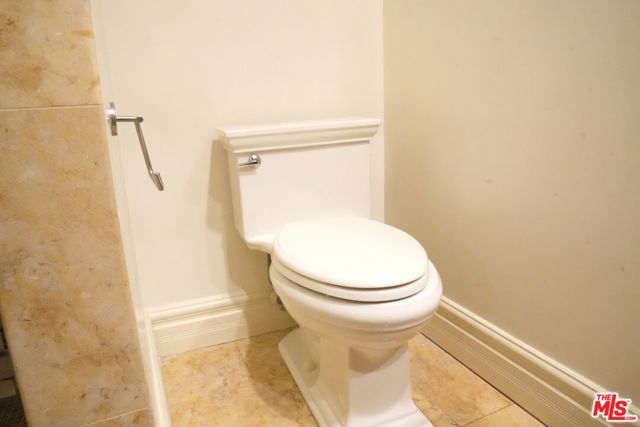 4212 Don Alanis Place, Los Angeles CA: https://media.crmls.org/mediaz/bbaa1d76-71f7-4852-8adc-dc7f8c84ab61.jpg