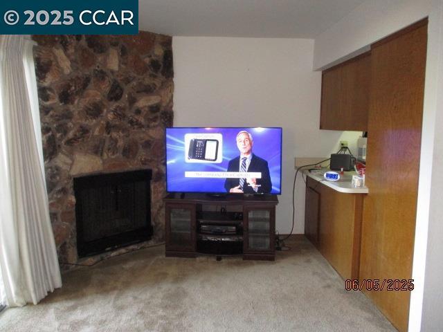 1894 Cannon Dr, Walnut Creek CA: https://media.crmls.org/mediaz/bbab2249-e91b-4b5e-b46d-6f194e15f9b4.jpg