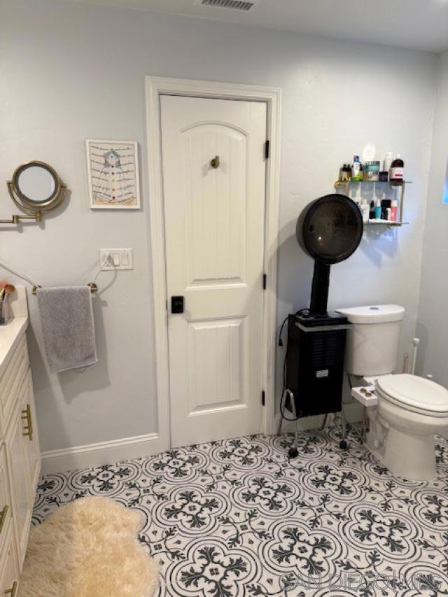 2433 San Marcos Ave., San Diego CA: https://media.crmls.org/mediaz/bbab2ed2-6026-42c9-a17a-3cab439dc97a.jpg