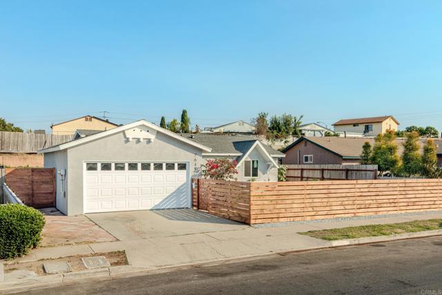 Detail Gallery Image 1 of 1 For 7645 Brookhaven Rd, San Diego,  CA 92114 - 3 Beds | 2 Baths