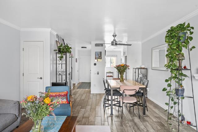 5700 Baltimore Dr, La Mesa CA: https://media.crmls.org/mediaz/bbacd29d-a3b2-4b54-9c90-eb919a3ed166.jpg