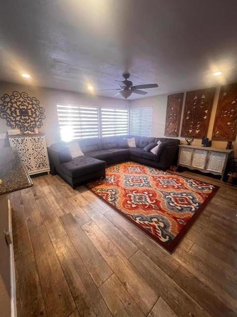 423 Tierra Avenue, Soledad CA: https://media.crmls.org/mediaz/bbacd5e9-429d-4a84-ae7f-a7b9be605557.jpg