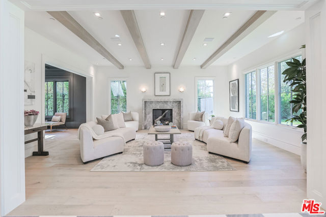 Image 5 of 38 For 1072 Amalfi Drive