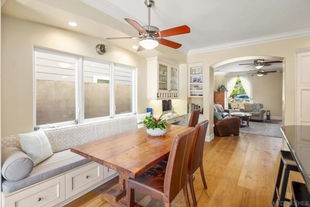 867 E Avenue, Coronado CA: https://media.crmls.org/mediaz/bbae31b9-649c-4843-9ca1-9a774c022309.jpg