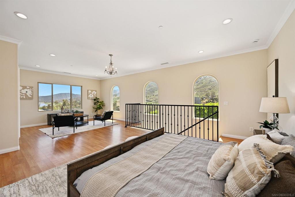 MLS #250034423SD image #13