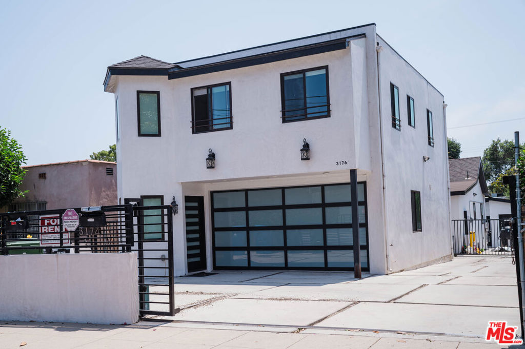 3176 Casitas Avenue