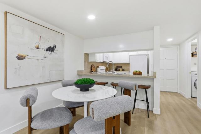 540 Valley Forge Way, Campbell CA: https://media.crmls.org/mediaz/bbafb718-39ba-4e85-854a-fc39d18df109.jpg