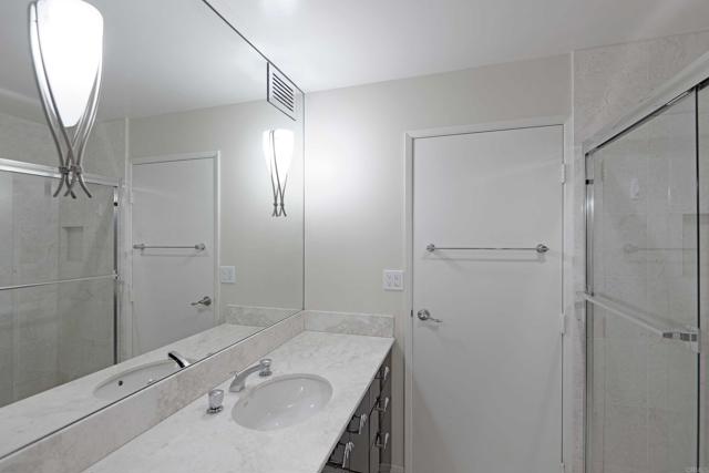 Image 11 of 26 For 1001 Genter St  6c