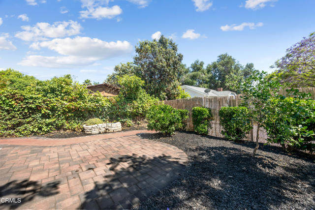 1268 Mentone Avenue, Pasadena CA: https://media.crmls.org/mediaz/bbb1096c-7ff8-4e5e-847f-aa334b8017d8.jpg