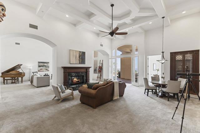 Home for Sale in Valley Center