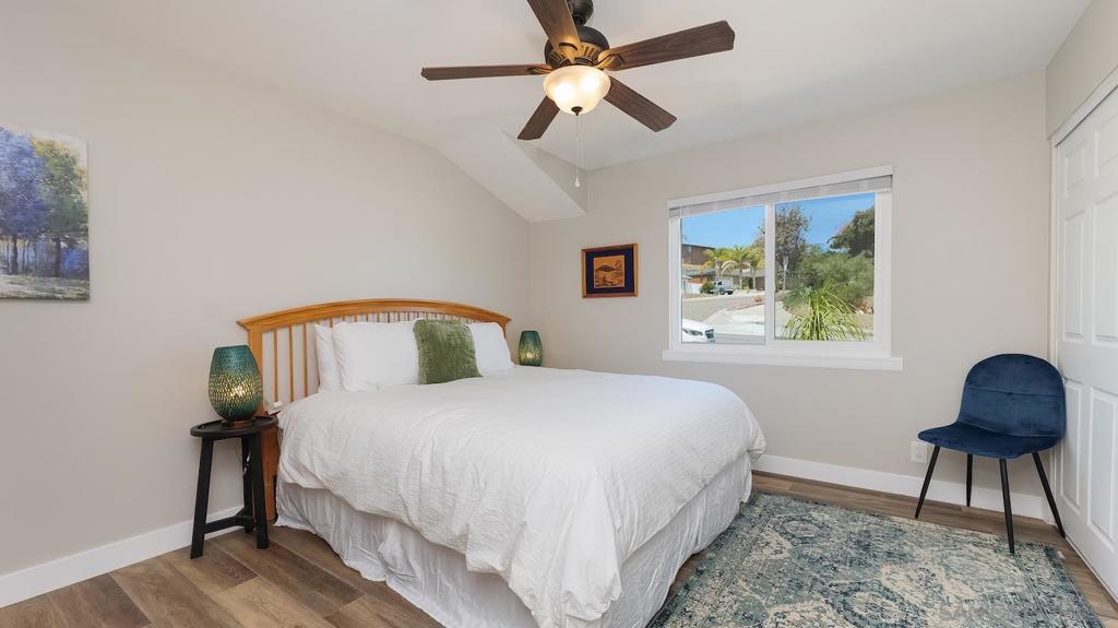 MLS #250037133SD image #12