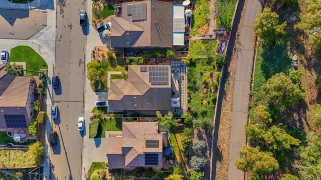 Detail Gallery Image 39 of 49 For 3146 Willow Tree Ln, Escondido,  CA 92027 - 3 Beds | 2 Baths