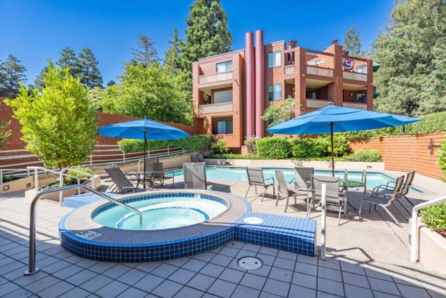 4250 El Camino Real, Palo Alto CA: https://media.crmls.org/mediaz/bbb39d60-ffad-4bb8-bf90-cfcb11cec833.jpg