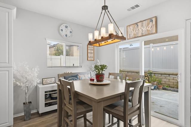 Detail Gallery Image 8 of 36 For 35461 Brown Galloway Ln, Fallbrook,  CA 92028 - 4 Beds | 3 Baths