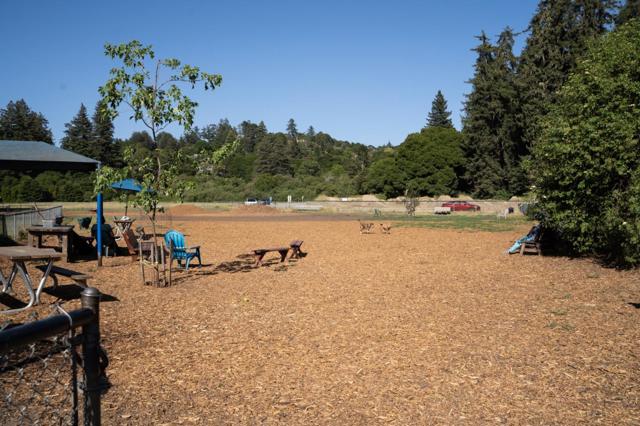 2071 Huntington Drive, Aptos CA: https://media.crmls.org/mediaz/bbb40ba8-a48e-4473-a42b-48da6f55e3db.jpg