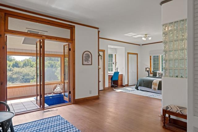 495 Larsen Road, Aptos CA: https://media.crmls.org/mediaz/bbb66a1d-e775-4d70-8ce8-45889fdb6833.jpg