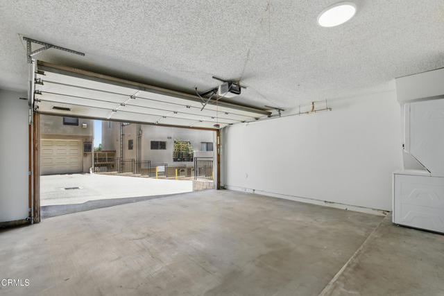 1842 N Alvarado Street, Los Angeles CA: https://media.crmls.org/mediaz/bbb77cd5-5fb4-48bc-a638-82d480e81967.jpg