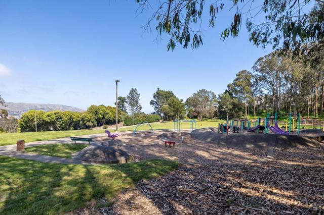 1 Appian Way, South San Francisco CA: https://media.crmls.org/mediaz/bbb87e28-d119-43aa-a7be-ef5ee648c5d0.jpg