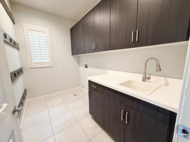 Detail Gallery Image 26 of 36 For 951 Camino Aldea, Chula Vista,  CA 91913 - 4 Beds | 3 Baths