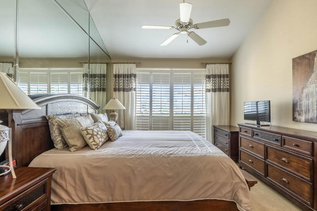 39432 Narcissus Way, Palm Desert CA: https://media.crmls.org/mediaz/bbbab52c-4b67-4e80-baf5-43e2cb8b4fee.jpg