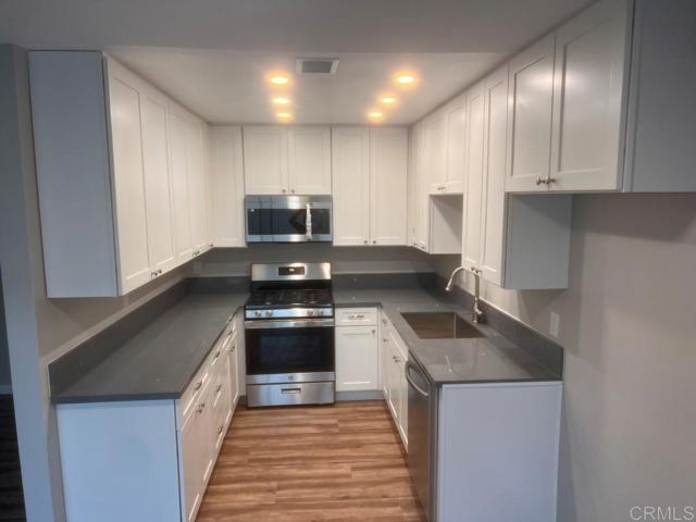 25675 Via Del Rey, San Juan Capistrano CA: https://media.crmls.org/mediaz/bbbb3f41-4529-4a34-99e5-f2edeadb643b.jpg