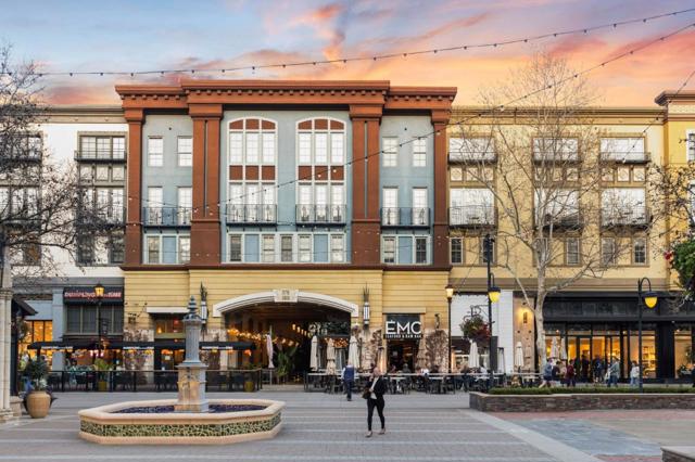 356 Santana Row, San Jose CA: https://media.crmls.org/mediaz/bbbbab62-765f-4c50-aff1-a76503e1dc07.jpg