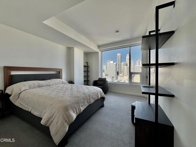 Detail Gallery Image 2 of 14 For 1050 S Grand Ave #2004,  Los Angeles,  CA 90015 - 2 Beds | 2 Baths