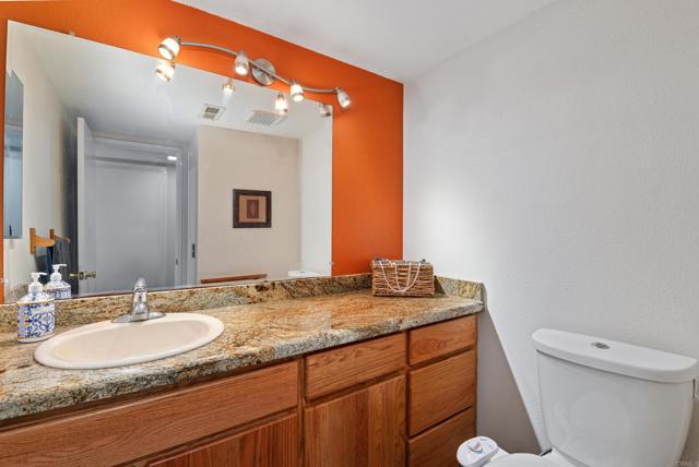Detail Gallery Image 37 of 38 For 10491 Moorpark St, Spring Valley,  CA 91978 - 4 Beds | 3 Baths
