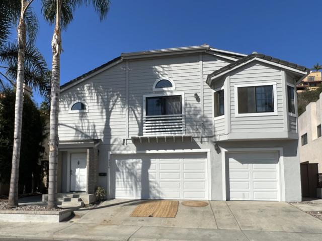 4556 Cove Drive, Carlsbad CA: https://media.crmls.org/mediaz/bbbde0c8-3560-42d6-8d6a-6b09ffc9a7e1.jpg