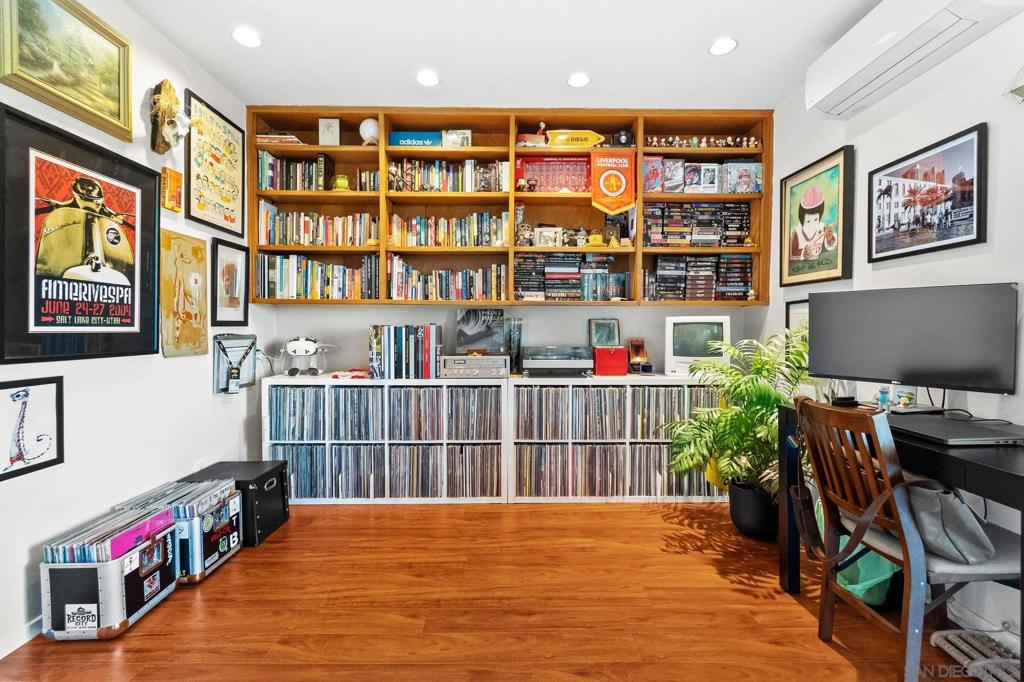 1449 Edgemont Street - photo 19