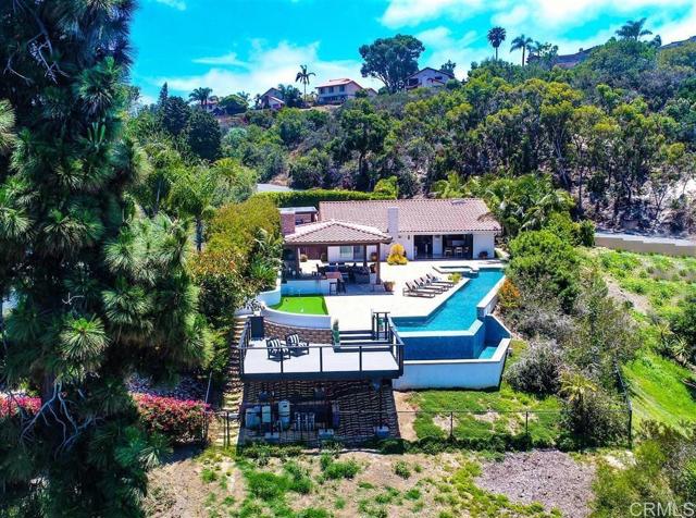 560 San Andres Dr., Solana Beach CA: https://media.crmls.org/mediaz/bbc193d1-1b94-44b6-9a98-a94346a4c0e9.jpg