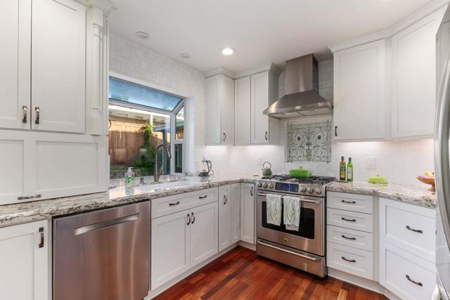 2132 Savona Court, Vista CA: https://media.crmls.org/mediaz/bbc34418-12ea-4e14-b262-b123b0454517.jpg